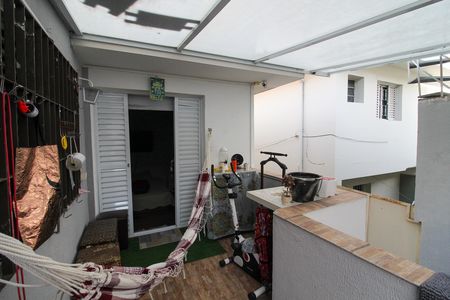 Casa para alugar com 110m², 3 quartos e 2 vagas Casa para alugar com 110m², 3 quartos e 2 vagasQuintal
