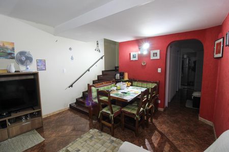 Sala de casa para alugar com 3 quartos, 110m² em Vila Butantã, São Paulo