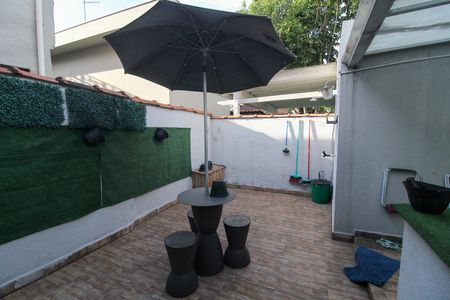 Casa para alugar com 110m², 3 quartos e 2 vagas Casa para alugar com 110m², 3 quartos e 2 vagasQuintal