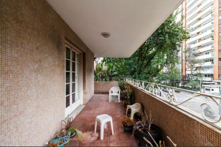 Apartamento à venda com 288m², 4 quartos e 2 vagas