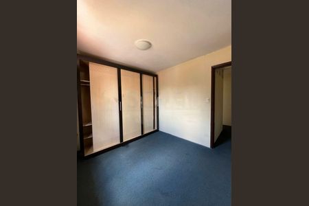 Casa à venda com 147m², 2 quartos e sem vaga