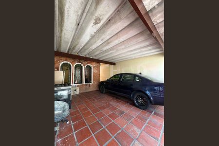 Casa à venda com 147m², 2 quartos e sem vaga