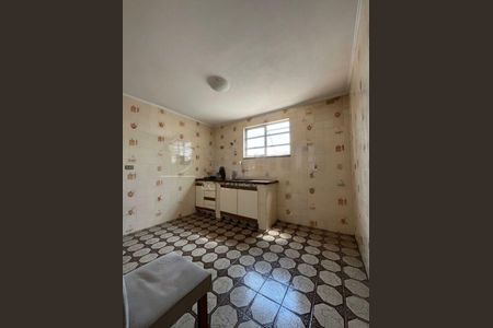 Casa à venda com 147m², 2 quartos e sem vaga