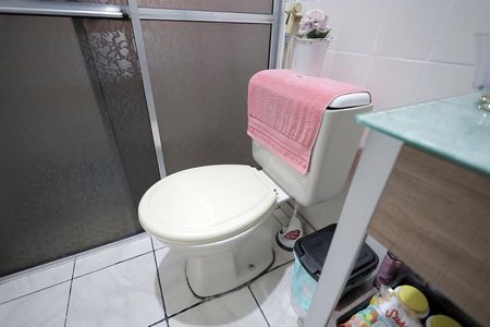 Apartamento para alugar com 49m², 2 quartos e 1 vaga Apartamento para alugar com 49m², 2 quartos e 1 vagaBanheiro