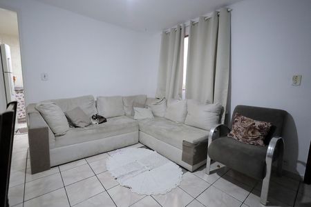 Sala de apartamento para alugar com 2 quartos, 49m² em Conjunto Residencial Planeta, Santo André