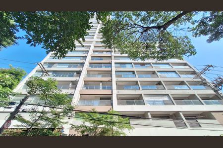 Apartamento à venda com 70m², 2 quartos e 1 vagaFachada