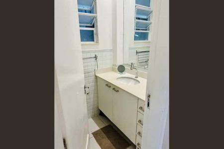 Apartamento à venda com 28m², 1 quarto e sem vaga