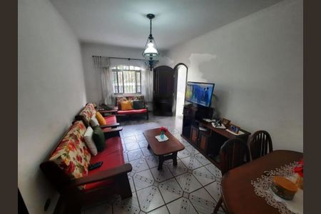 Casa à venda com 3 quartos, 120m² em Conjunto Residencial Salvador Tolezani, São Paulo