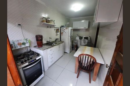 Casa à venda com 120m², 3 quartos e 2 vagas
