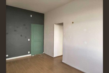 Apartamento à venda com 75m², 2 quartos e sem vaga