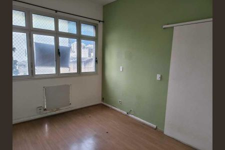 Apartamento à venda com 75m², 2 quartos e sem vaga