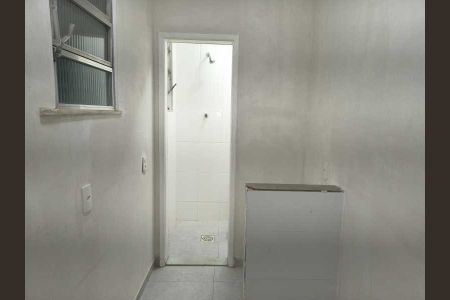 Apartamento à venda com 75m², 2 quartos e sem vaga