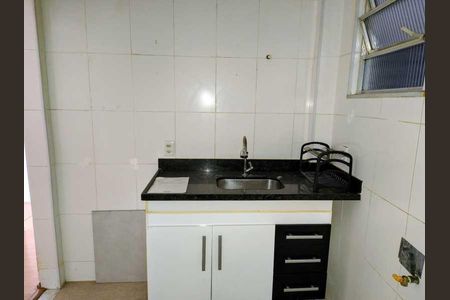 Apartamento à venda com 75m², 2 quartos e sem vaga