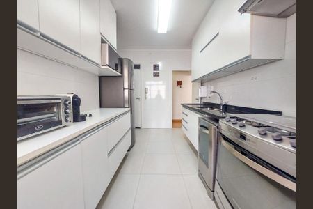 Apartamento à venda com 74m², 2 quartos e 1 vaga Apartamento à venda com 74m², 2 quartos e 1 vagaCozinha
