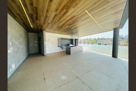 Casa à venda com 597m², 5 quartos e 8 vagas