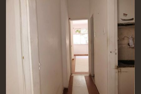 Apartamento à venda com 32m², 1 quarto e sem vaga
