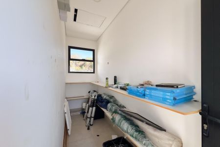 Casa de condomínio para alugar com 330m², 4 quartos e 4 vagas