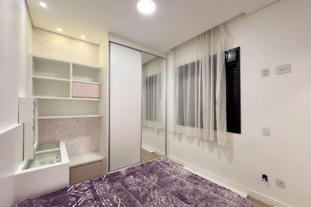 Casa de condomínio para alugar com 330m², 4 quartos e 4 vagas