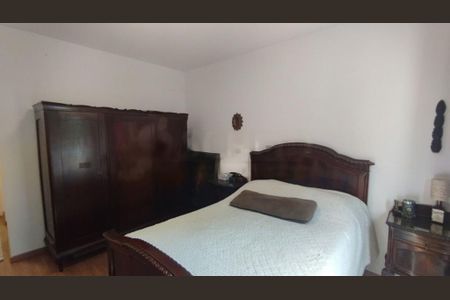 Casa à venda com 3 quartos, 140m² em Campo Grande, São Paulo