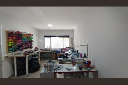 Casa à venda com 3 quartos, 140m² em Campo Grande, São Paulo