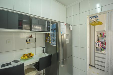 Apartamento à venda com 60m², 2 quartos e 1 vaga Apartamento à venda com 60m², 2 quartos e 1 vagaCozinha
