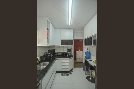 Apartamento à venda com 60m², 2 quartos e 1 vaga Apartamento à venda com 60m², 2 quartos e 1 vagaCozinha