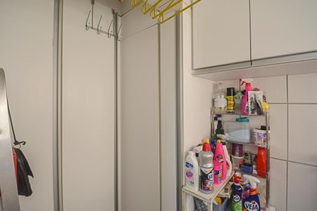 Apartamento à venda com 60m², 2 quartos e 1 vaga Apartamento à venda com 60m², 2 quartos e 1 vagaÁrea de Serviço