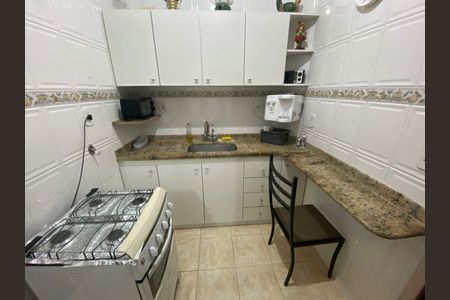 Apartamento à venda com 75m², 2 quartos e sem vaga