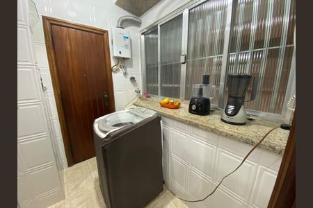 Apartamento à venda com 75m², 2 quartos e sem vaga