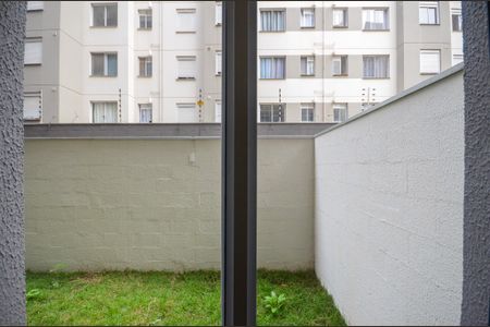 Apartamento à venda com 40m², 2 quartos e 1 vaga Apartamento à venda com 40m², 2 quartos e 1 vagaQuarto 2 - Janela