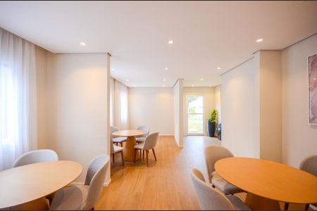 Apartamento à venda com 40m², 2 quartos e 1 vaga Apartamento à venda com 40m², 2 quartos e 1 vagaÁrea comum - Salão de festas