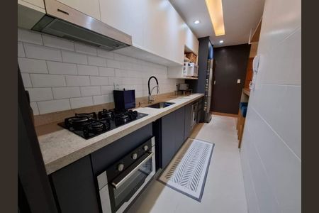 Apartamento à venda com 91m², 2 quartos e 1 vaga
