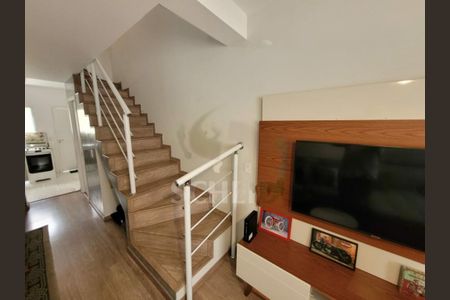 Casa à venda com 101m², 2 quartos e 2 vagas