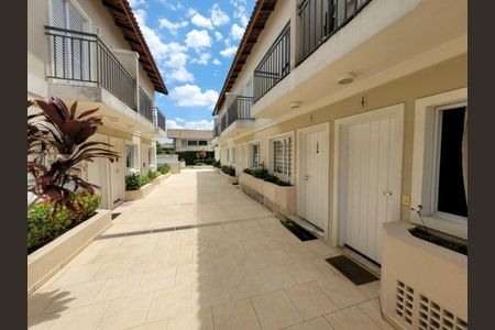 Casa à venda com 101m², 2 quartos e 2 vagas