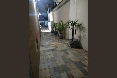 Apartamento à venda com 80m², 2 quartos e 1 vaga