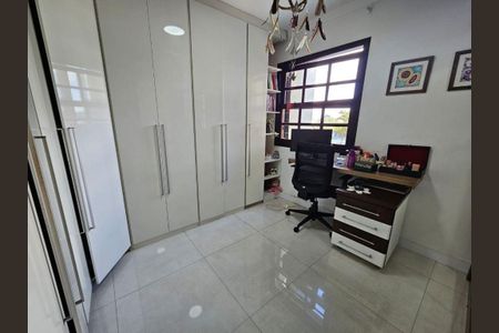 Casa à venda com 3 quartos, 78m² em Rio Pequeno, São Paulo