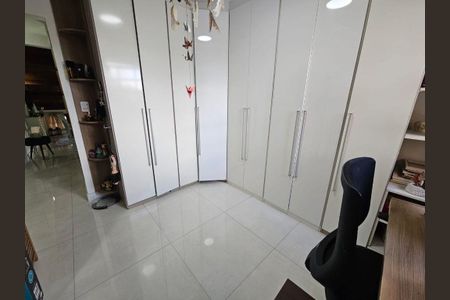 Casa à venda com 3 quartos, 78m² em Rio Pequeno, São Paulo