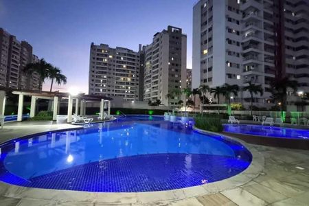 Apartamento à venda com 65m², 2 quartos e 1 vaga