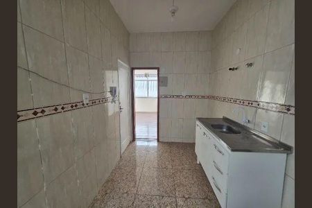 Apartamento à venda com 76m², 2 quartos e 1 vaga