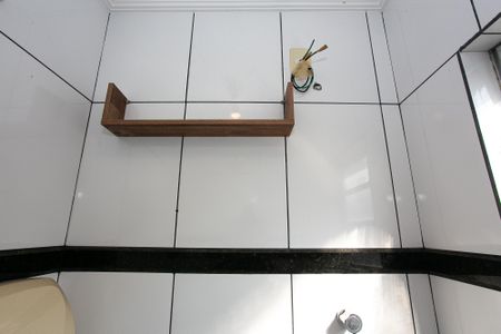 Casa para alugar com 67m², 1 quarto e sem vaga Casa para alugar com 67m², 1 quarto e sem vagaBanheiro