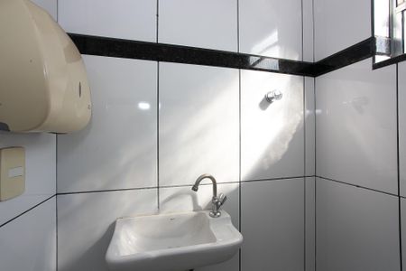 Casa para alugar com 67m², 1 quarto e sem vaga Casa para alugar com 67m², 1 quarto e sem vagaBanheiro