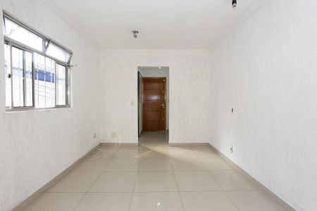 Casa para alugar com 67m², 1 quarto e sem vaga Casa para alugar com 67m², 1 quarto e sem vagaSala