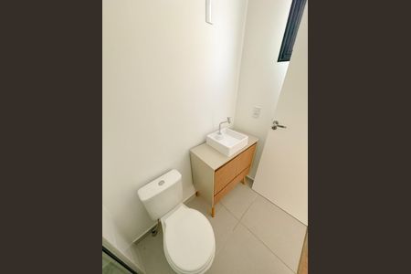 Apartamento para alugar com 60m², 2 quartos e sem vagaBanheiro da Suíte