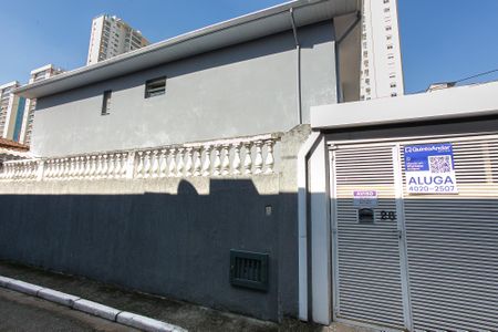 Casa para alugar com 218m², 2 quartos e 1 vaga Casa para alugar com 218m², 2 quartos e 1 vagaFachada - placa IMWU-605