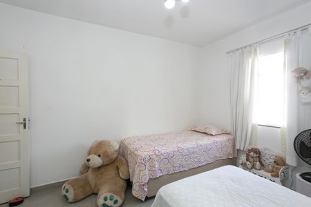 Casa para alugar com 218m², 2 quartos e 1 vaga Casa para alugar com 218m², 2 quartos e 1 vagaQuarto 2