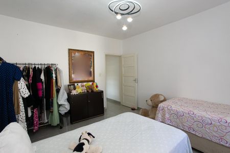 Casa para alugar com 218m², 2 quartos e 1 vaga Casa para alugar com 218m², 2 quartos e 1 vagaQuarto 2