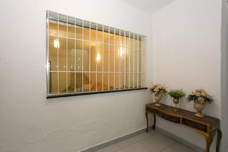 Casa para alugar com 250m², 2 quartos e 3 vagas Casa para alugar com 250m², 2 quartos e 3 vagasÁrea Externa