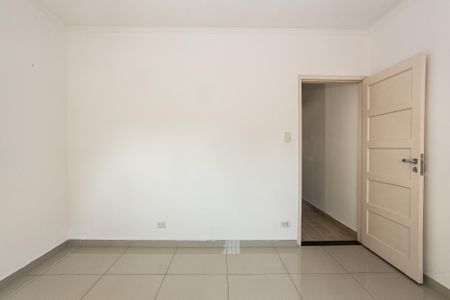 Casa para alugar com 250m², 2 quartos e 3 vagas Casa para alugar com 250m², 2 quartos e 3 vagasQuarto 1