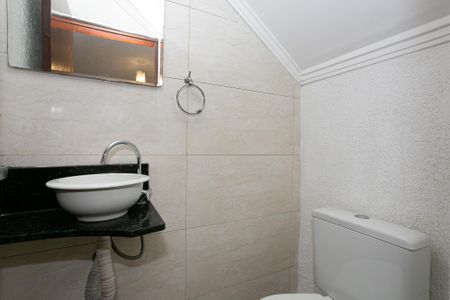 Casa para alugar com 250m², 2 quartos e 3 vagas Casa para alugar com 250m², 2 quartos e 3 vagasLavabo