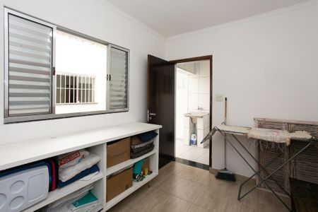 Casa para alugar com 250m², 2 quartos e 3 vagas Casa para alugar com 250m², 2 quartos e 3 vagasQuarto de Serviço